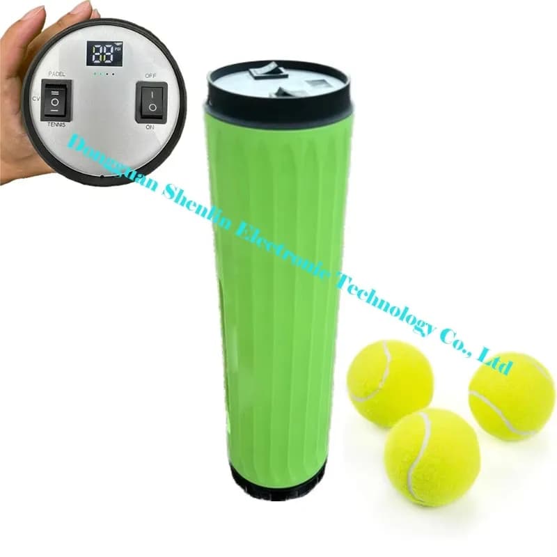 La seconda generazione di contenitori a 3 palline Il primo pressurizzatore elettrico per palline da tennis/pagaia