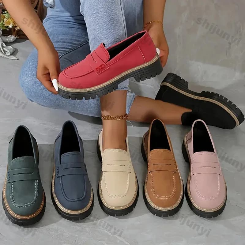 Mocassini con plateau tinta unita da donna Scarpe da donna 2025 Primavera Autunno Nuovi appartamenti in stile britannico Comode scarpe slip-on con tacco spesso