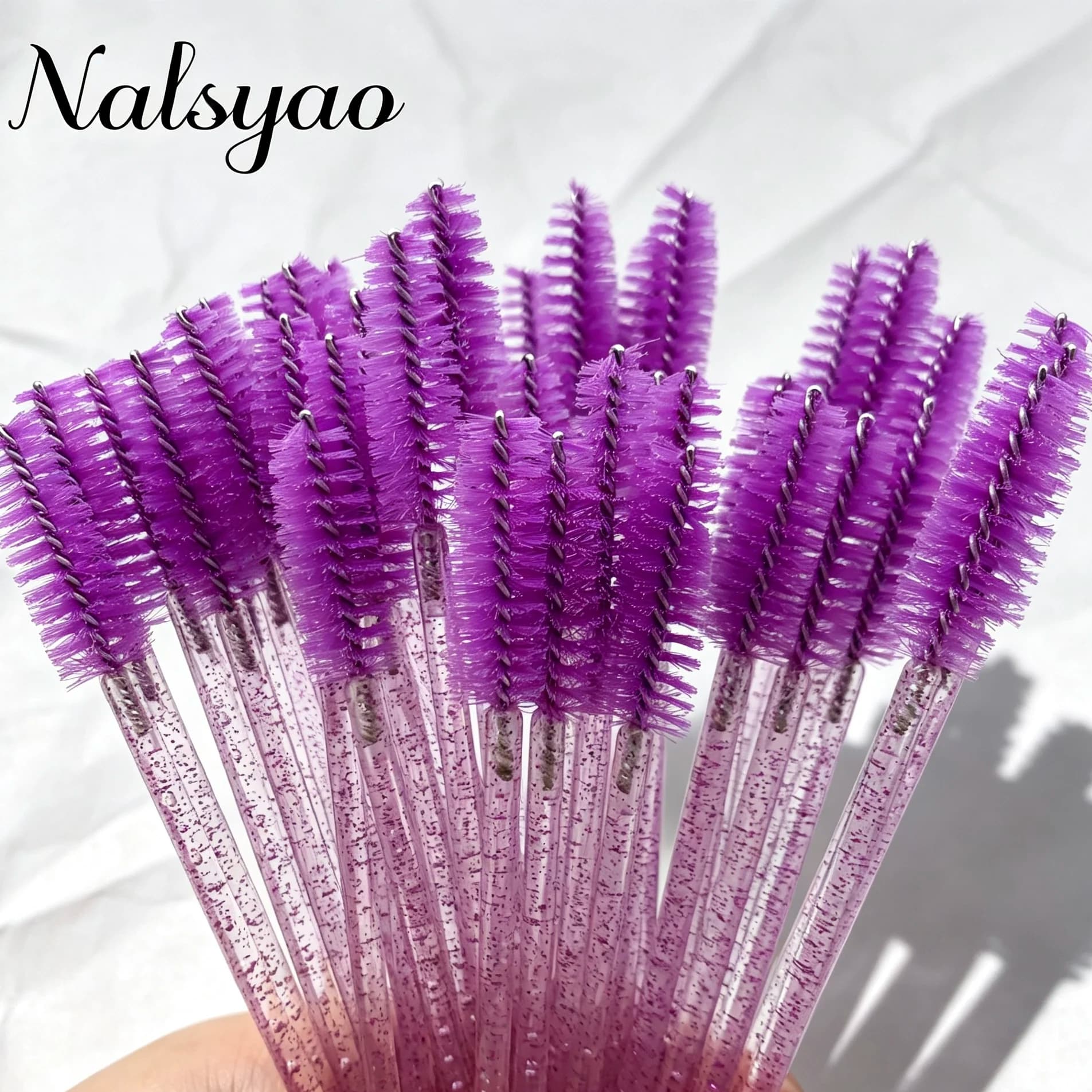 200Pcs Eyelash Extension Disposable Eyelash Brush Mascara Stick Applicator Makeup Tools Propeller Eyebrow Makeup Brushes Set
