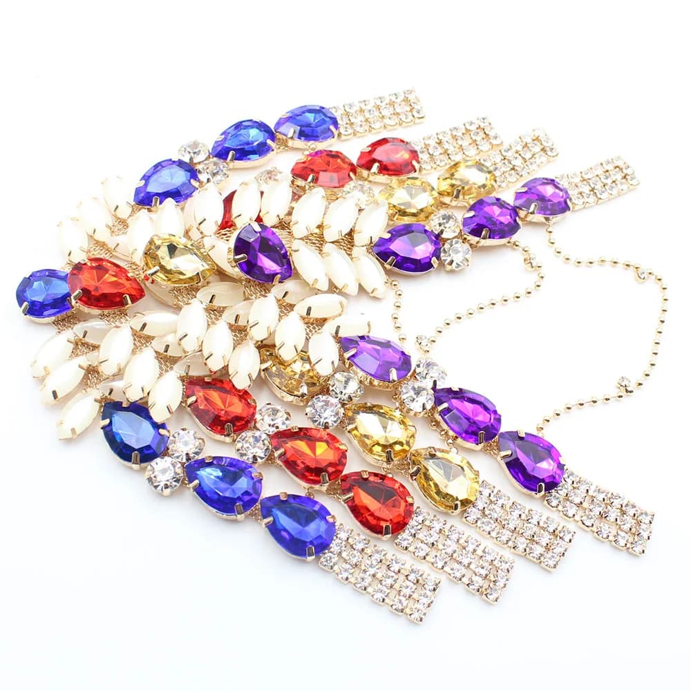 1 piece of 125 * 170MM horse eye water drop shoe chain clothing decoration buckle DIY hand sewn beach flip flops chain decoratio