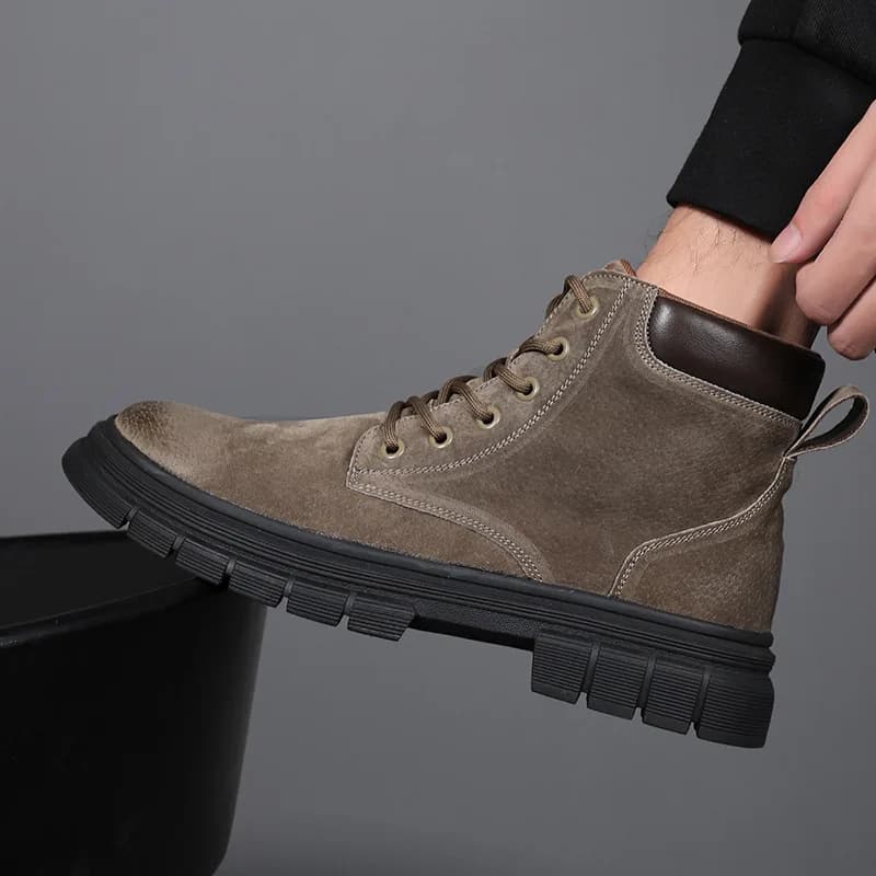 stivali da deserto moda uomo di lusso autunno inverno scarpe da cowboy stivale in vera pelle all'aperto piattaforma da trekking alla caviglia botas masculinas