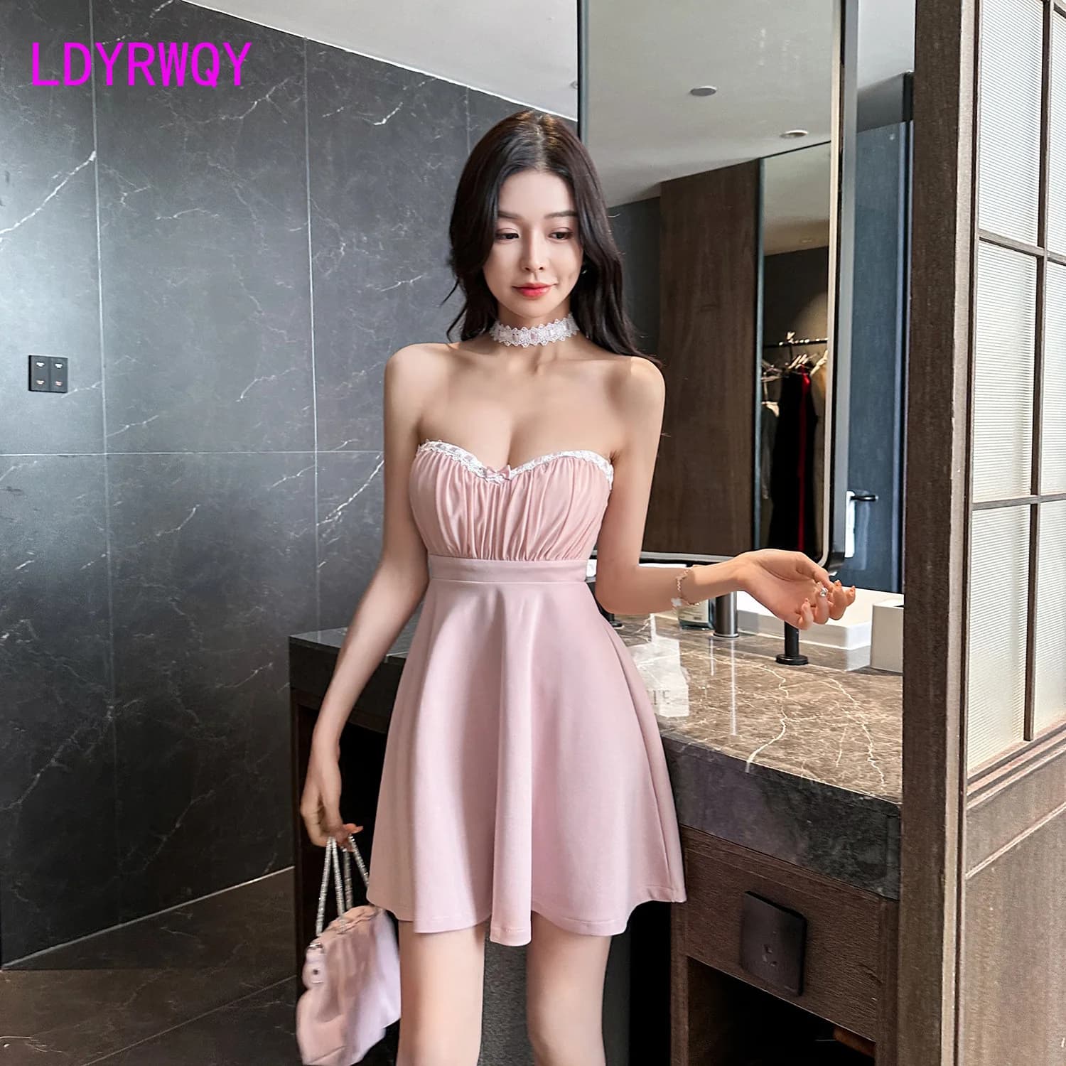 Abbigliamento da donna sexy top a tubo Un pendolo con vestiti senza schienale scollato campo notturno danza bagno piedi tecnico abiti da lavoro