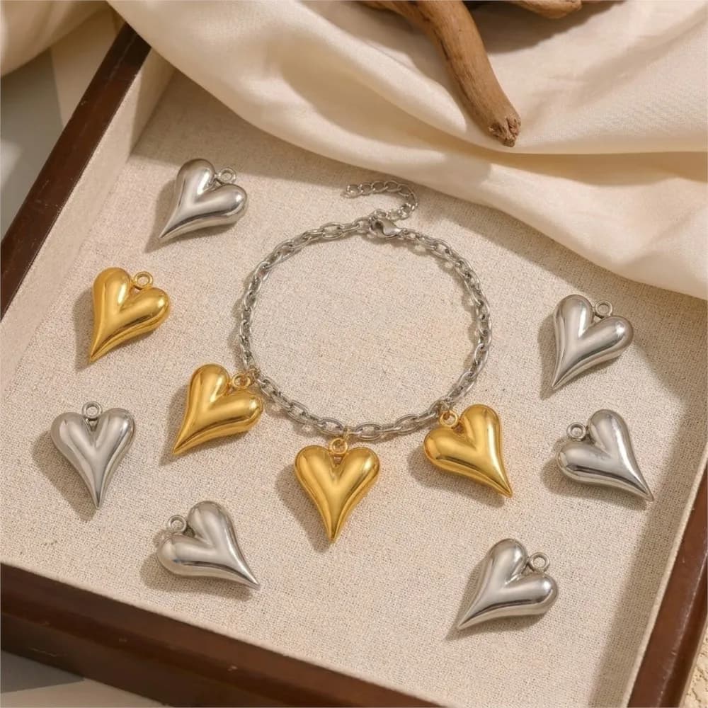 Set di 5 Ciondoli a Forma di Cuore in Acciaio Inossidabile per Creazione di Gioielli Fai-da-Te, Collane e Orecchini