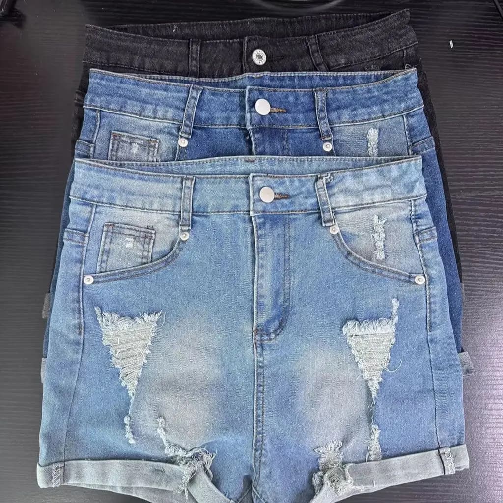 Abbigliamento Donna: Nuovi Shorts in Denim Sexy a Vita Alta ed Elasticizzati, Taglie Forti, Strappati, di Tendenza e di Gran Moda