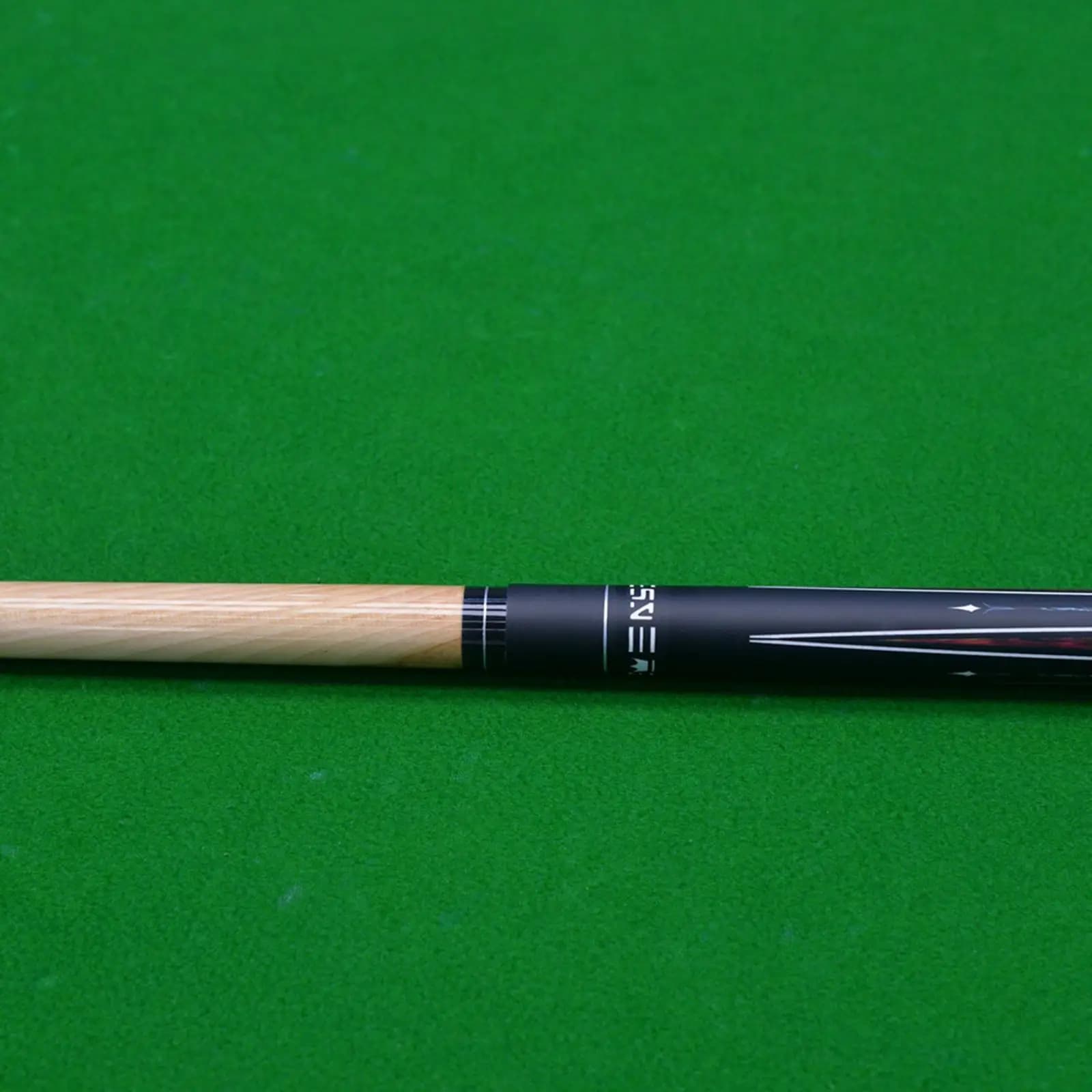 Stecca da Biliardo, per Allenamento, Portatile, 145cm, Stecca da Biliardo Divisibile in 2 per Giocatori di Biliardo, Uomini, Donne, Adulti