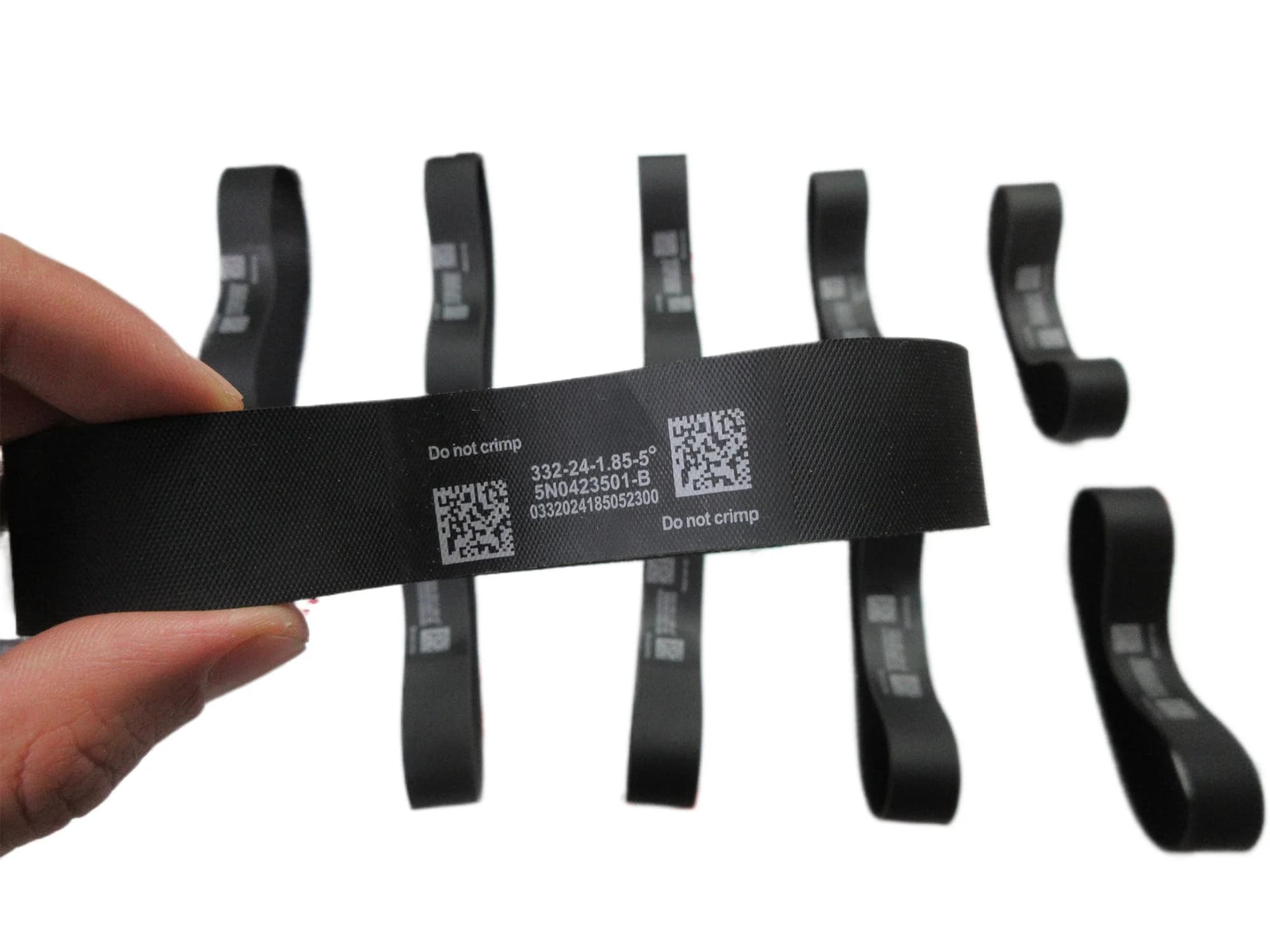 ​ Personalizza la cinghia del cremagliera dello sterzo elettrico 5N0423501B per VW MK2 332-24-1.85-5 ° 166 denti