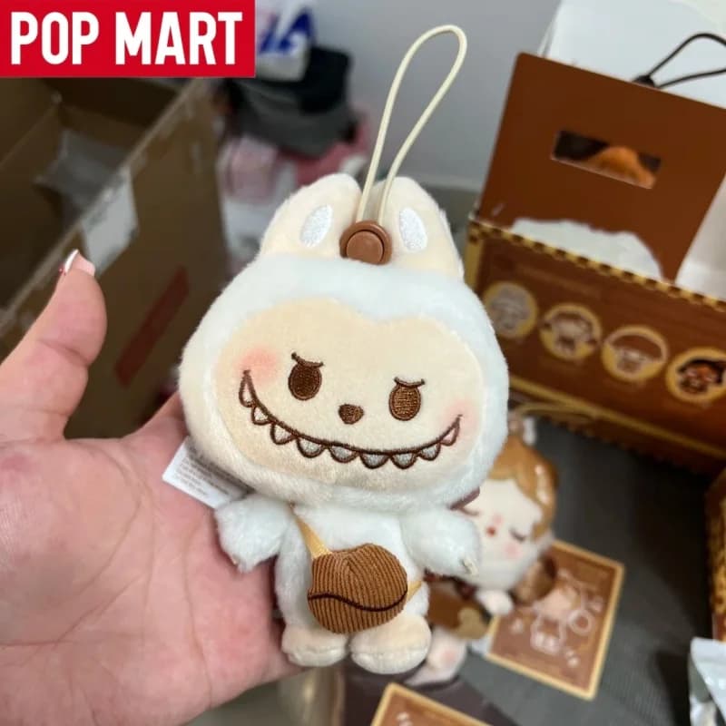 POP MART Originale Serie Coffee Factory Portachiavi Labubu Crybaby Skullpanda Dimoo Bubble Bean Ornamenti da Collezione Regali di Compleanno