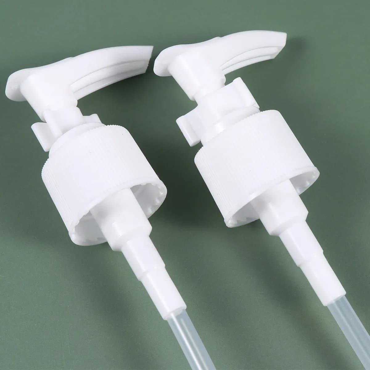 6 Pezzi Testina Pompa a Pressione Manuale Facile da Avvitare da 24 mm per Dispenser di Sapone Riutilizzabile per Bagno e Cucina, Testina di Ricambio in Plastica per Bottiglia