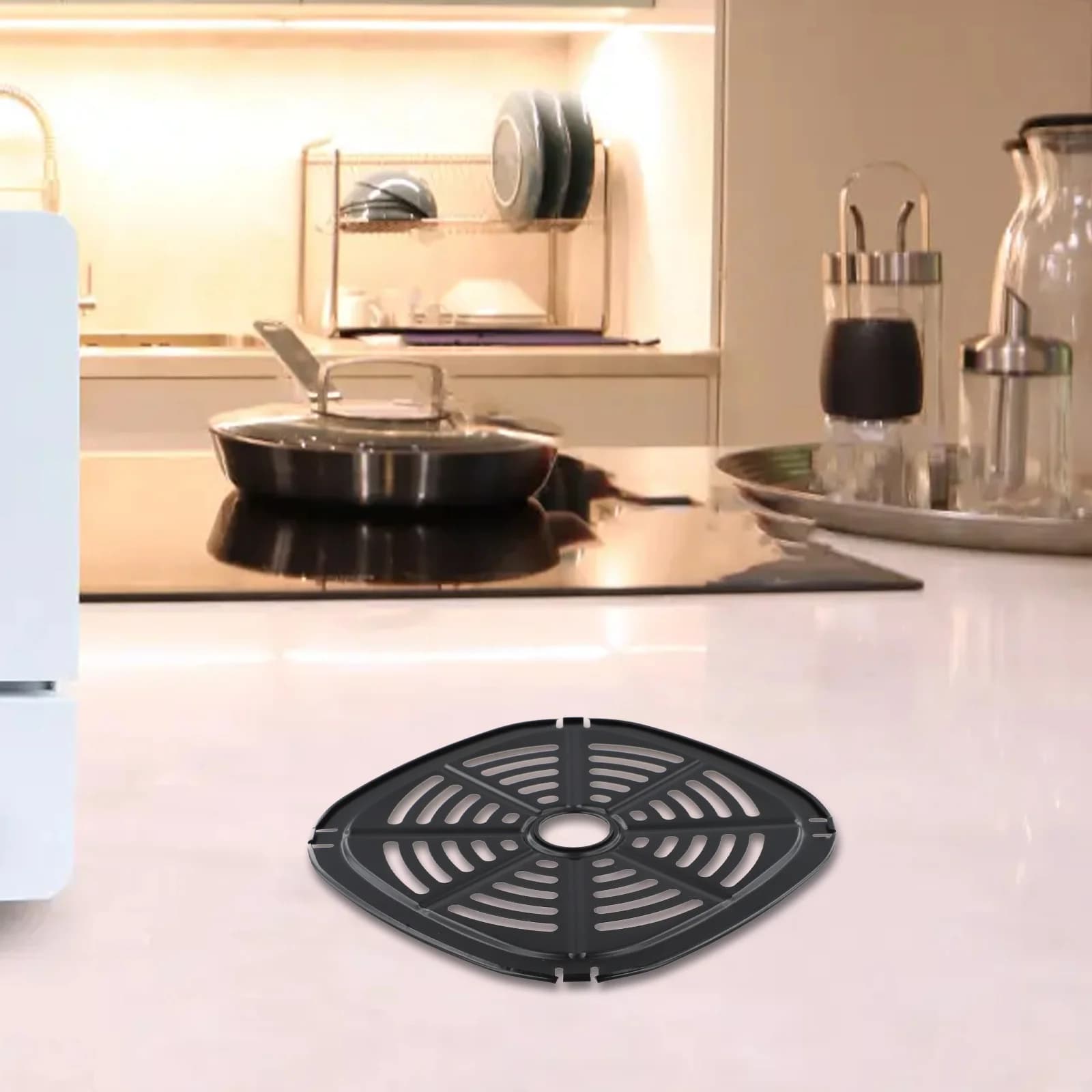 Spare compartment for air fryers compatible with air fryers from 17,5 x 17,5 cm and 21 x 21 cm for grilling and steaming