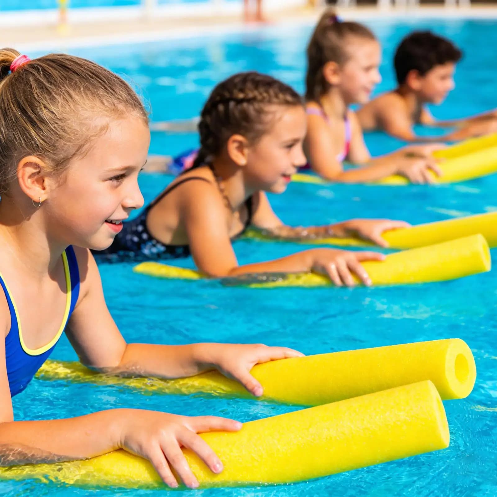 Giocattolo da piscina galleggiante cavo per esercizi acquatici, galleggianti a forma di noodle per bambini, ragazzi, ragazze, adulti, decorazioni per feste in famiglia, casa e esterno