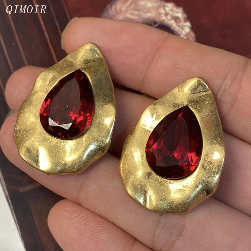 Vintage Metal Earrings worn with drop of water for women Accessories for parties Elegant designer New style classic gifts C1478