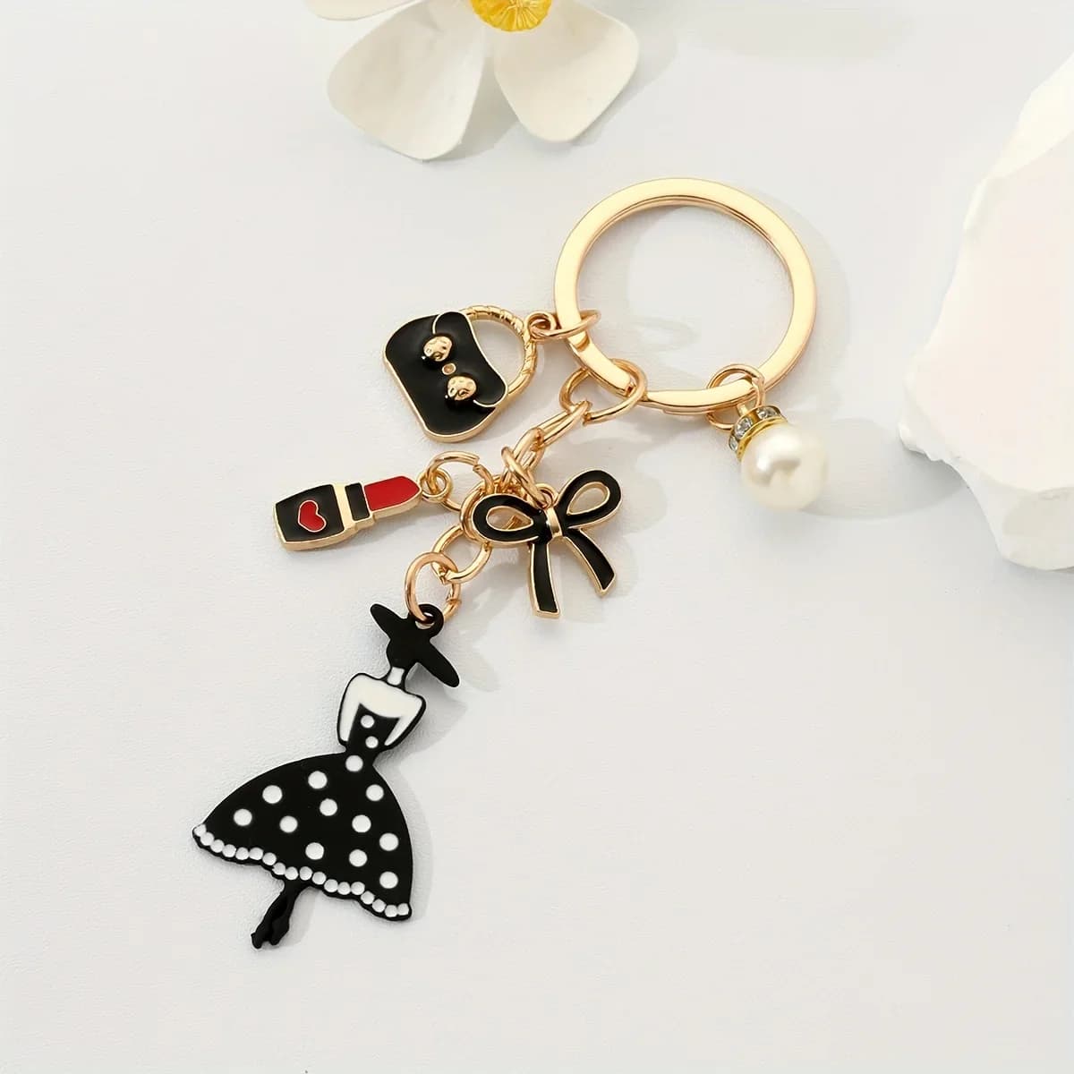 1pc, Modern Lipstick Bag, Keychain, Cute Retro Keychain, Ring, Wallet Bag, Backpack, Charming Earplugs, Box Lid Additions