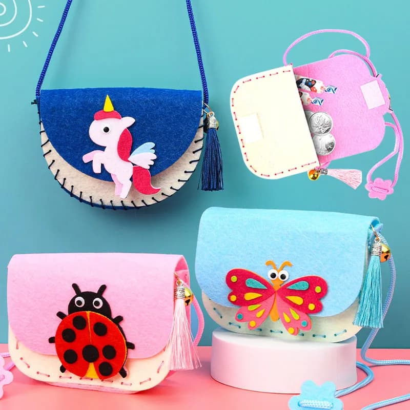 Kit di materiali da cucito per borse a tracolla simpatico cartone animato per bambini Piccoli Borsa a tracolla in tessuto non tessuto con cordino lungo Giocattoli fai da te fatti a mano