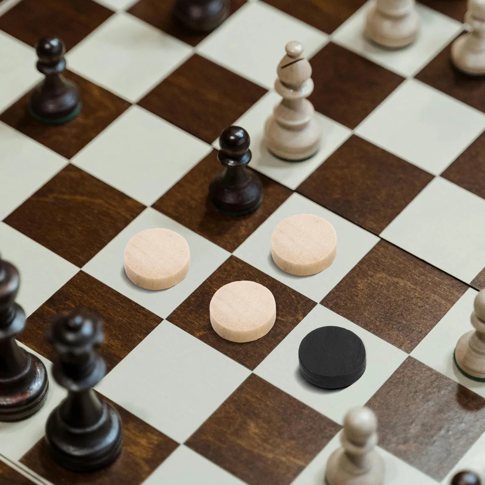 30 Pezzi in Legno per Scacchi, Dama e Backgammon - Accessori Leggeri e Portatili per Giochi da Tavolo Educativi