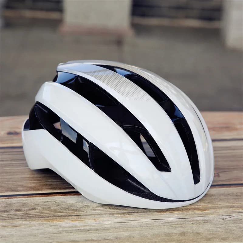 Men's Cycling Helmets Road Bike Safety Helmets Night Guide with Reflective Sticker TK CW