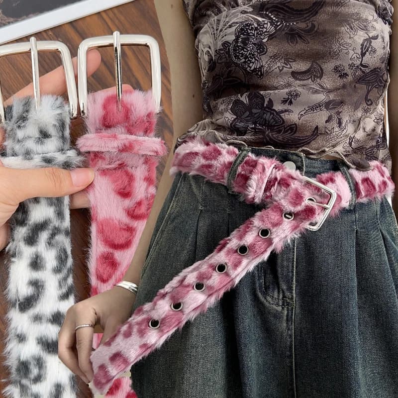 Y2k Cinture con stampa leopardata in pelliccia Cinture da donna vintage in peluche rosa Gonne punk chic Accessori per jeans Cintura con fibbia ad ardiglione sexy