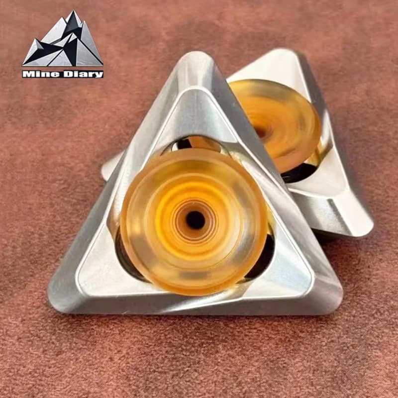 Innovativo Fidget Spinner Semplice in Metallo S.S, Giocattolo Antistress e Rilassante, Accessorio per Concentrazione ADHD