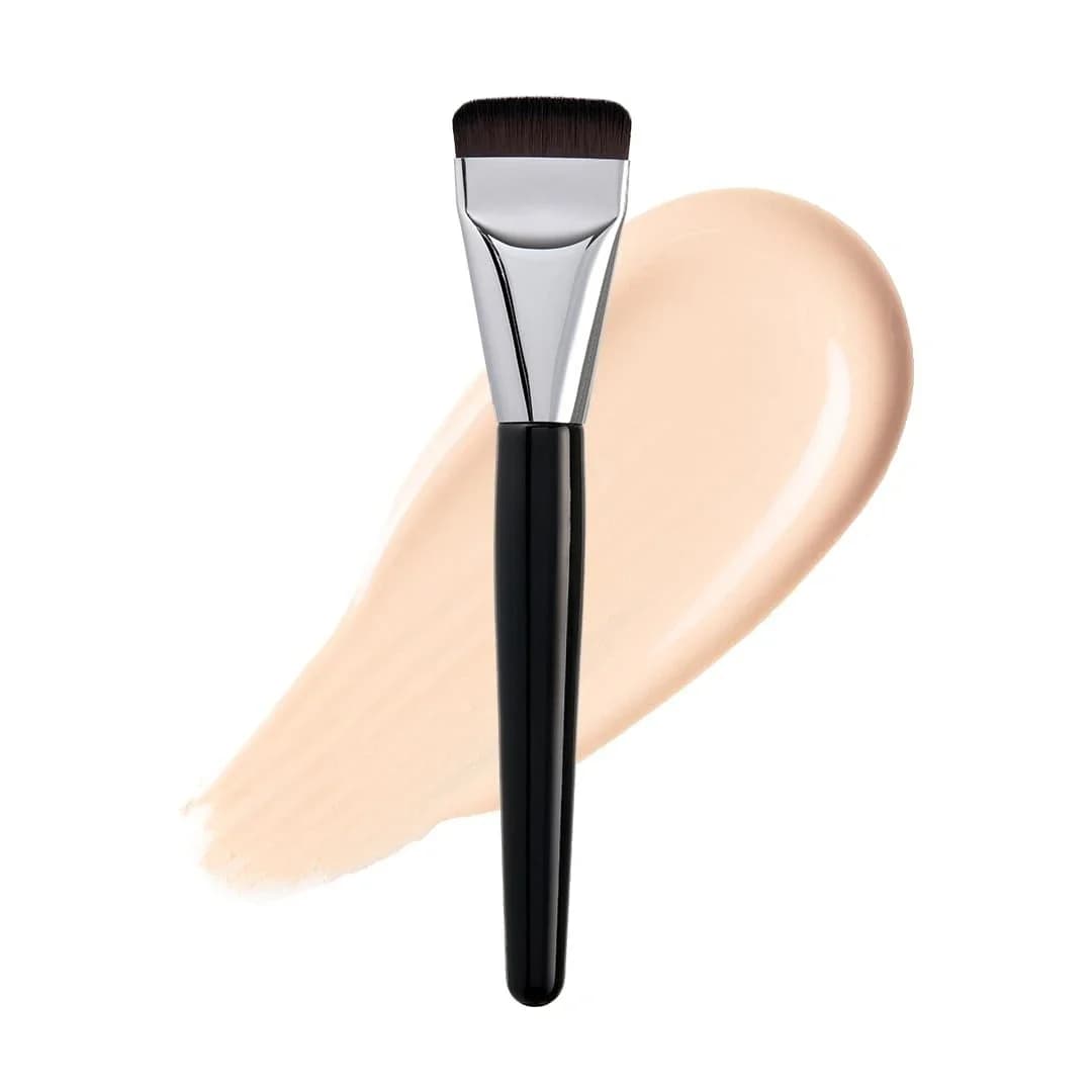 Pennello per fondotinta piatto, setole piatte e morbide per un'applikazione impeccabile, ideale per fondotinta liquido e trucco viso in crema