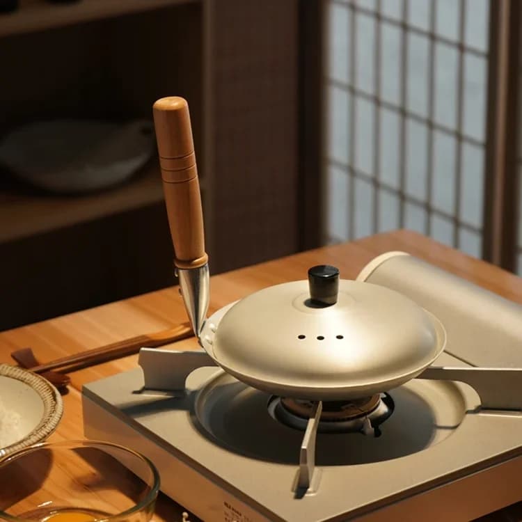 Japanese kitchen pan with straight handle with lid, parent-child donbure pan, indoor rice bowl for domestic use, egg rice, mini pot