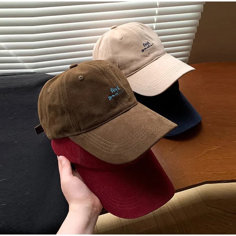 Cappellini da baseball coreani da donna a tinta unita con lettere ricamate, cappellini in cotone con visiera a becco d'anatra per uomo, cappello da sole regolabile con tesa larga per esterni