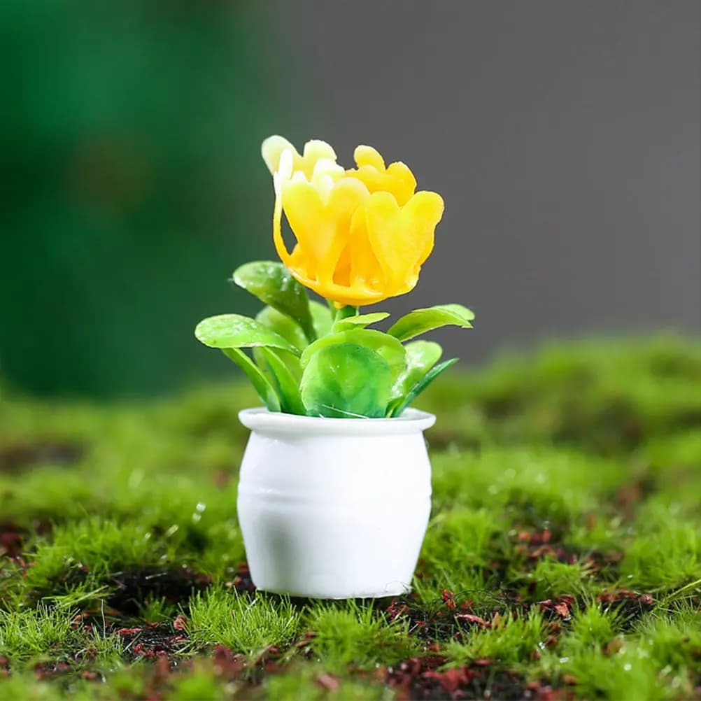 10 Pieces of Artificial Plants in Premium Resin, Mini Bonsai Waterproof and Resistant for Decoration of Mini Gardens and Houses
