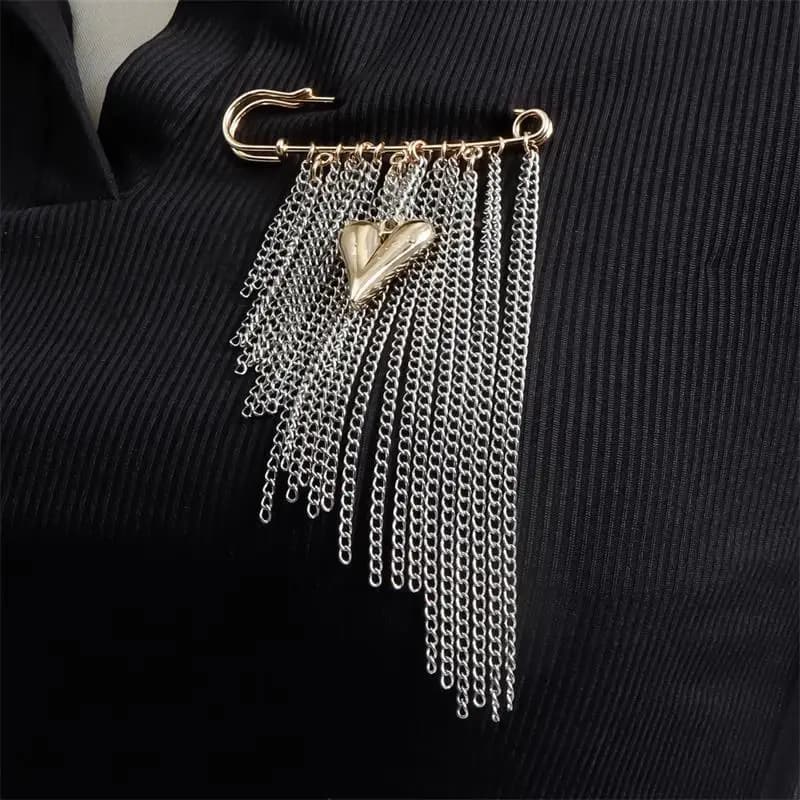 Stylish Sweetheart Strand Tassel Pin Trendy Lady Dress Decorations Trinket Peg Pin Pant Warden Pin Hobo Bag Pendant Gifts