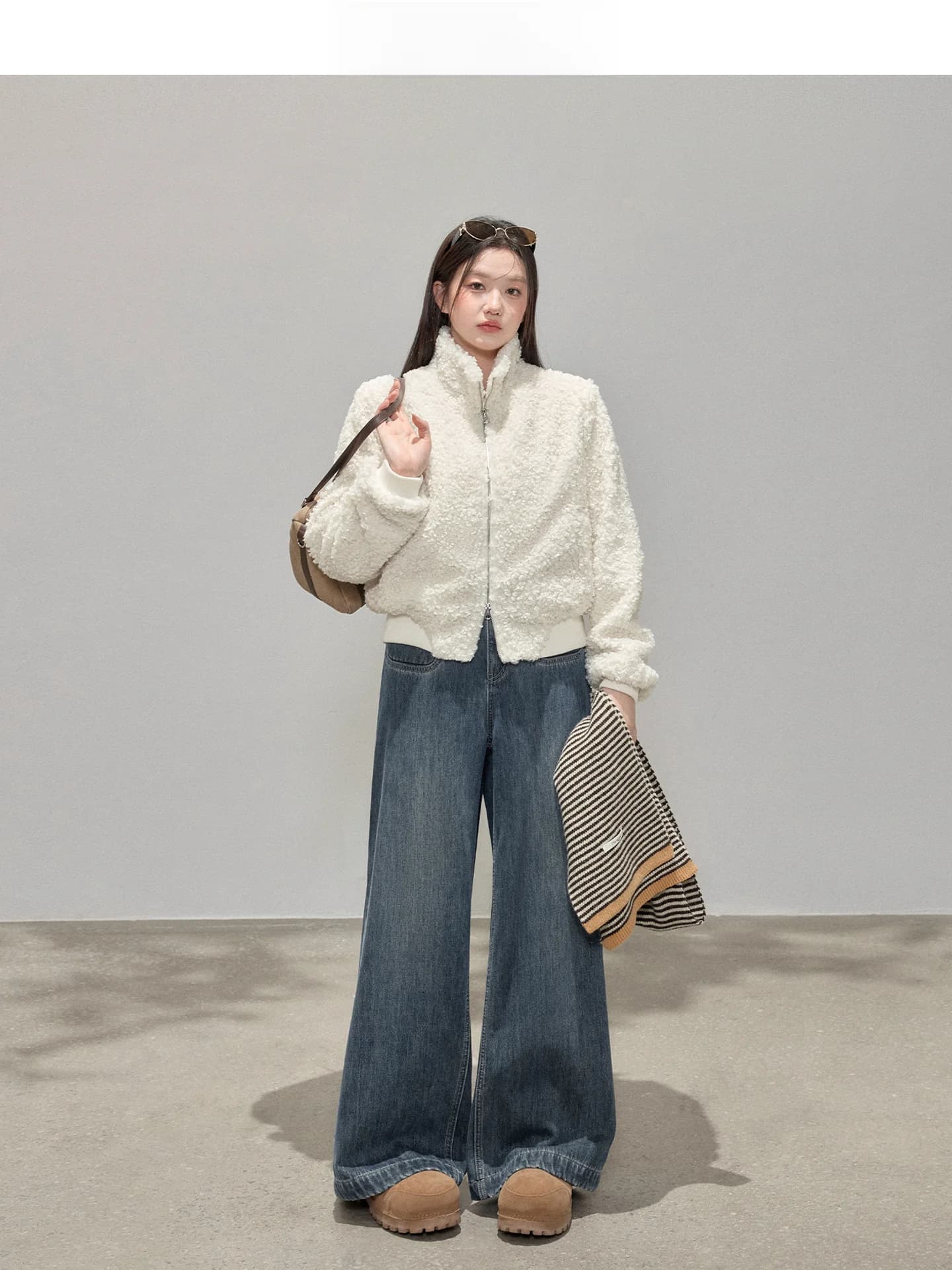High Waist Straight Leg Fleece Lined Loose Women's Blue Jeans Comfortable Wide Leg Pants Commute Style Cotton Blend Fabric