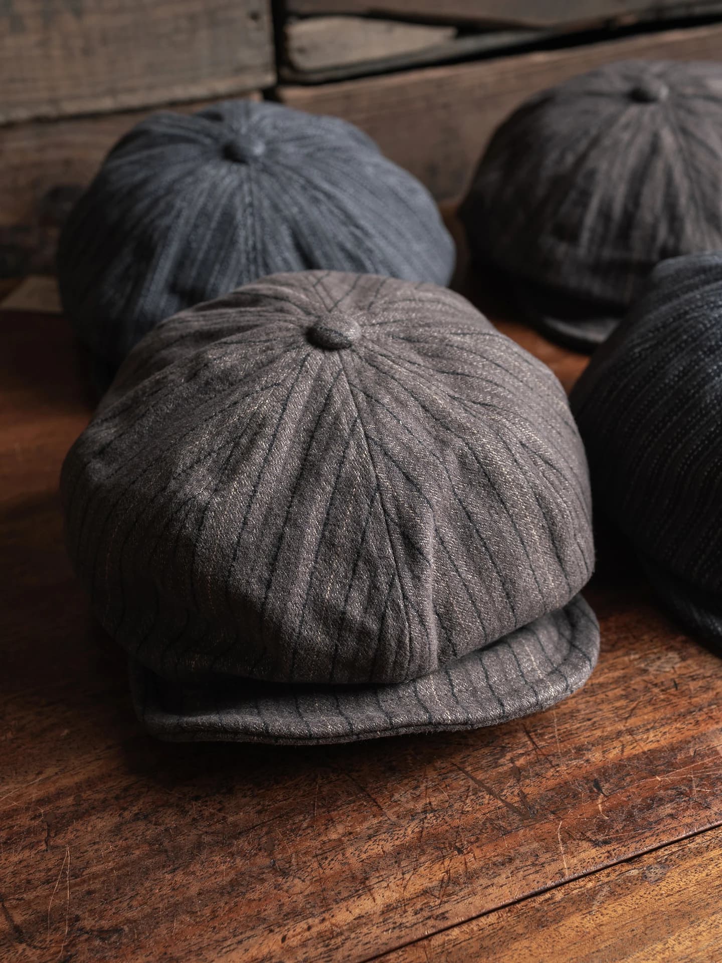 Bronson Vintage Checkered Cap round Crown Short Brim Newsboy Hat Artist Retro Style Windproof Cotton Youth Unisex Cap