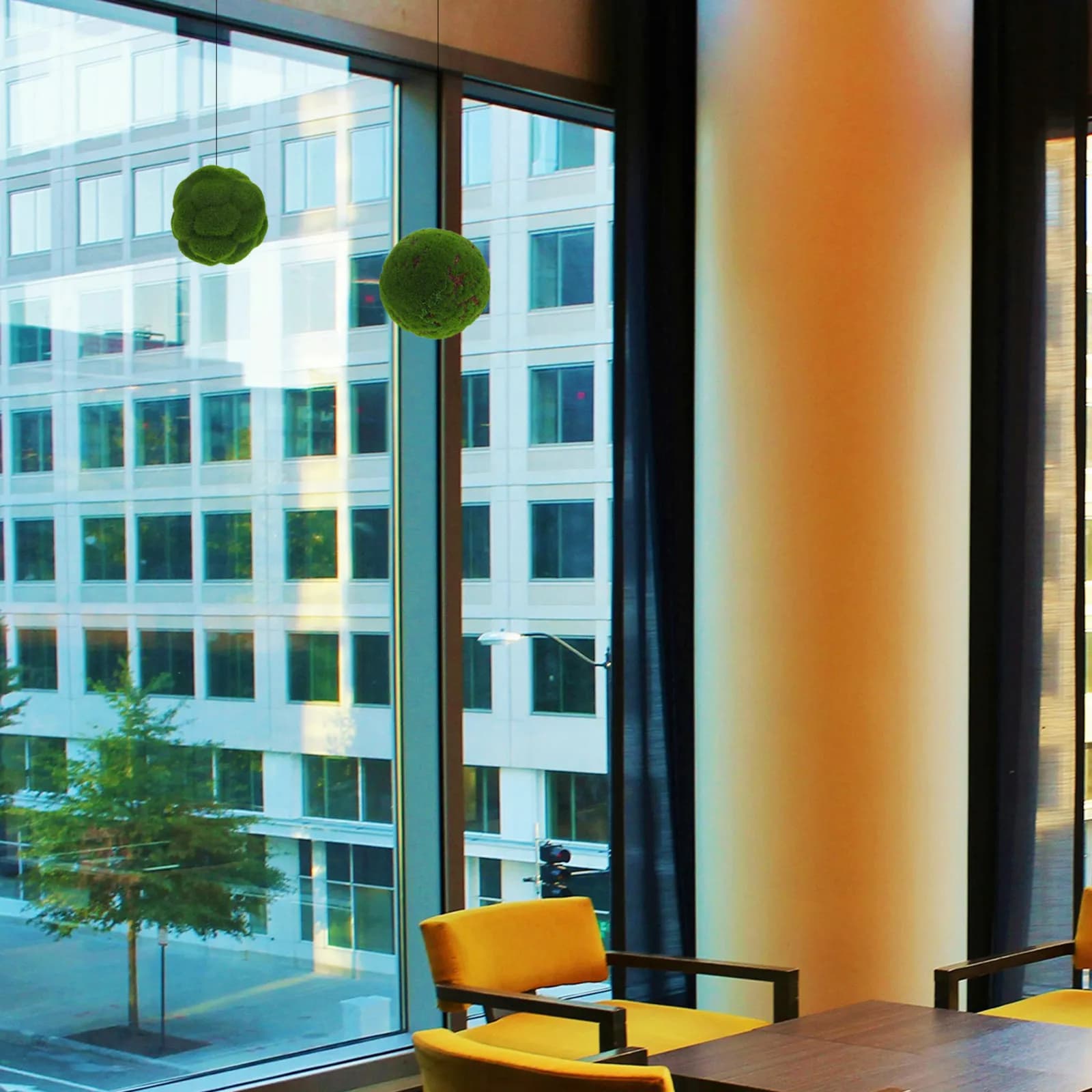 2 Pezzi Sfere Artificiali Realistiche con Fogliame Verde per Decorazione Soffitti Hotel, Vetrine, Piante da Interno, Ornamenti Topiari
