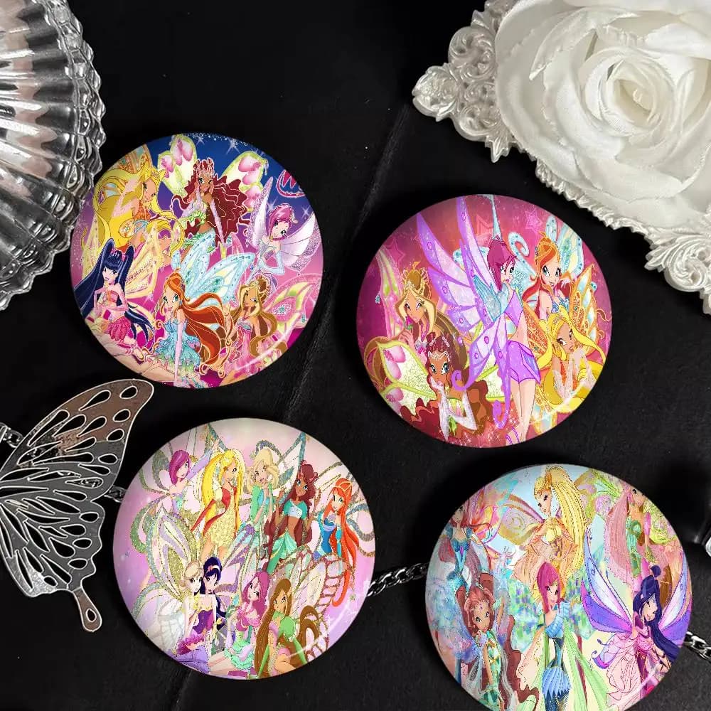 Spille Rotonde Fatte a Mano a Tema Cartoni Animati Winx Club, Distintivi Anime, Gioielli per Zaini, Vestiti e Regali