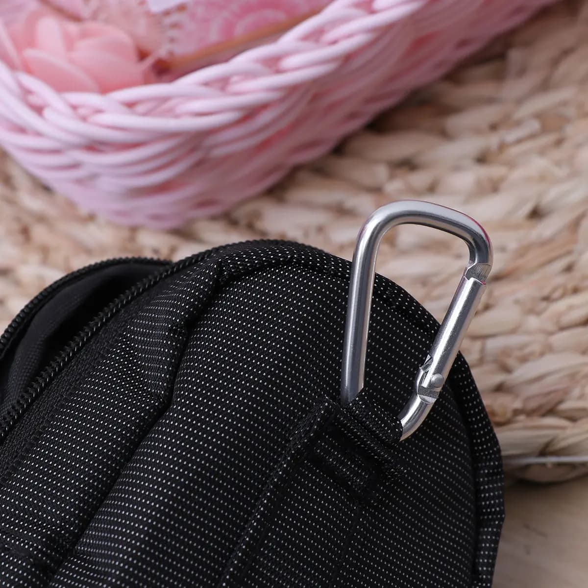 Borsa Porta Palline da Golf Leggera e Compatta con Tasca Frontale per 2 Palline, Tee, Ripara-Divot e Clip per Cappello