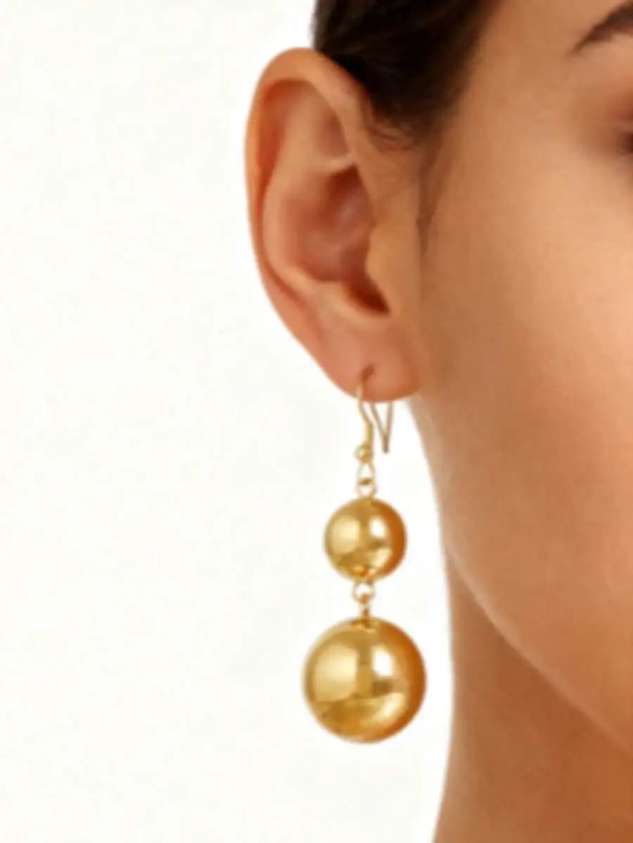 1 pair oversized faux pearl drop earrings with elegant pendant design