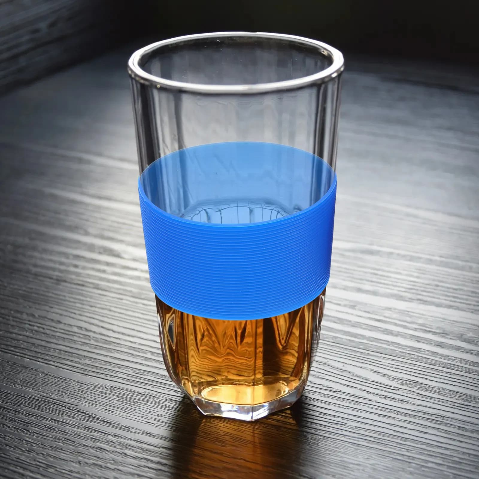 Set of 4 Silicone Sleeves for Glasses, Thermal Insulating, Anti-slip and Heat Resistant, Protective Covers for Bottles
