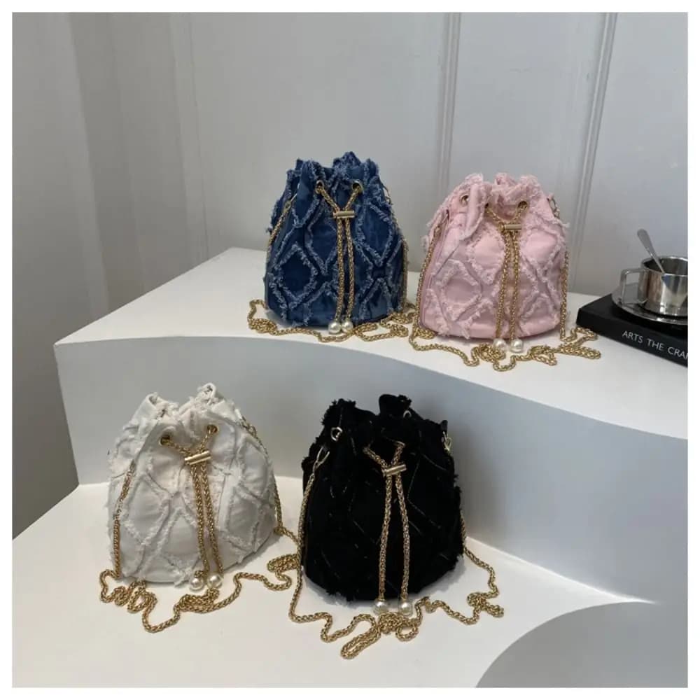 Borsa a secchiello casual in denim con perle, borsa a tracolla in denim con catena e nappe, piccola borsa a tracolla in tessuto stile coreano per matrimonio