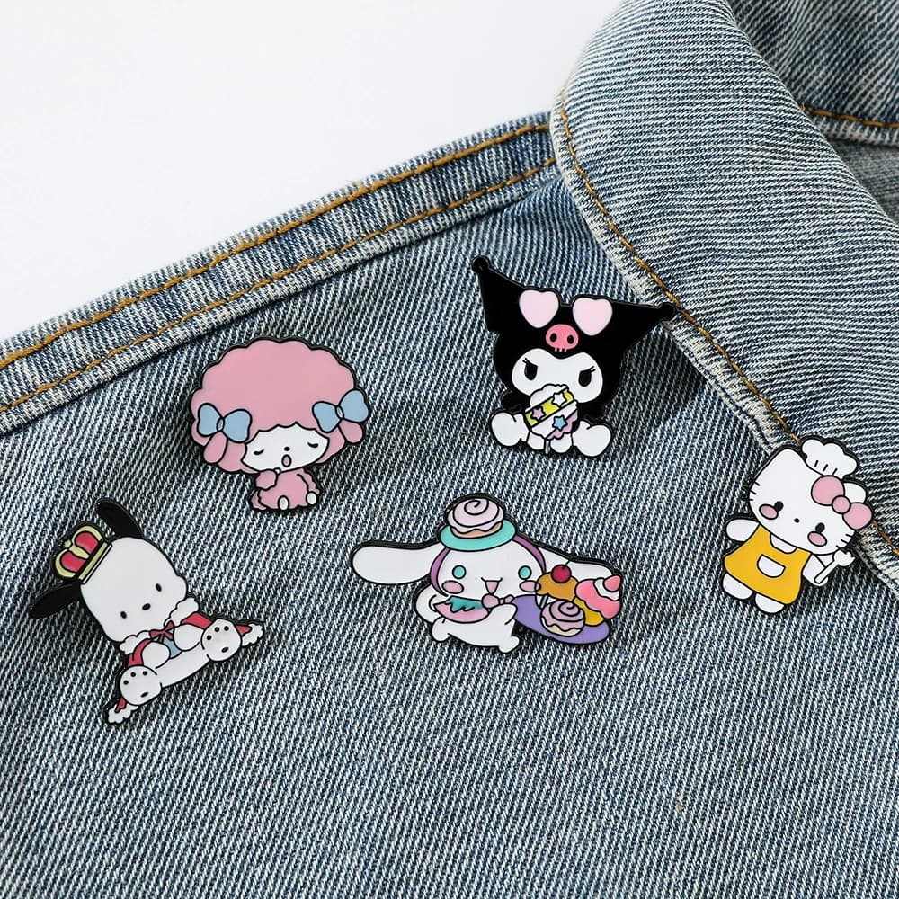 5 Pezzi Spilla Cartoon Hello Kitty, Simpatico Distintivo in Metallo Smaltato My Sweetpano, Accessori per Zaini e Abbigliamento, Regalo Festivo