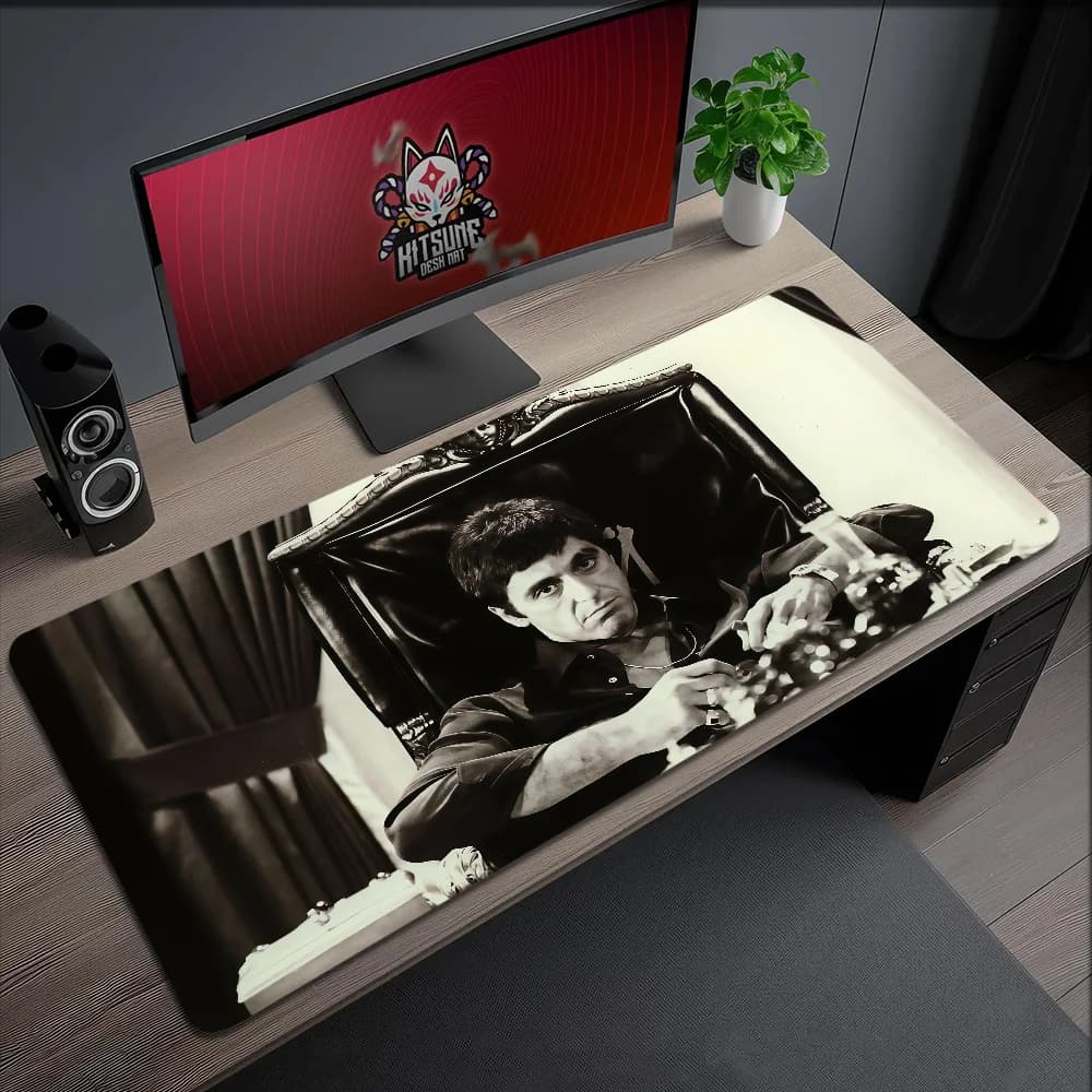 Mouse Film Crime Carpet, Anti-slip with Cucito Edge, for Office, Students, Gaming, Often, Large Format USA, S-Scarface Writing Mat