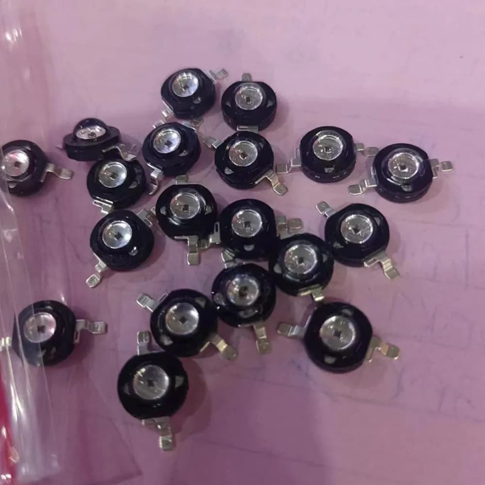 50 pz 1W 3W infrarossi IR led ad alta potenza emettitore telecamera CCTV diodo IR per sicurezza led neri 850nm 700mA