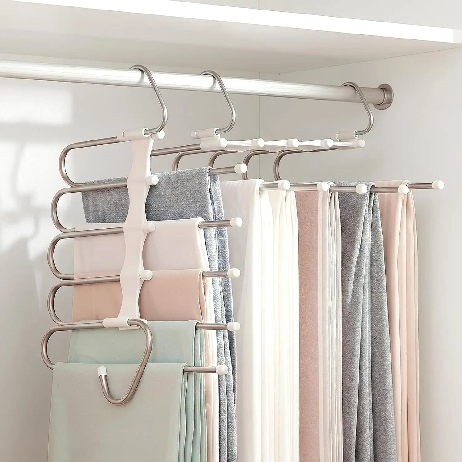 Appendiabiti Salvaspazio a 5 Livelli - Confezione da 2 Organizzatori per Armadio con Design Antiscivolo per Jeans, Gonne, Sciarpe
