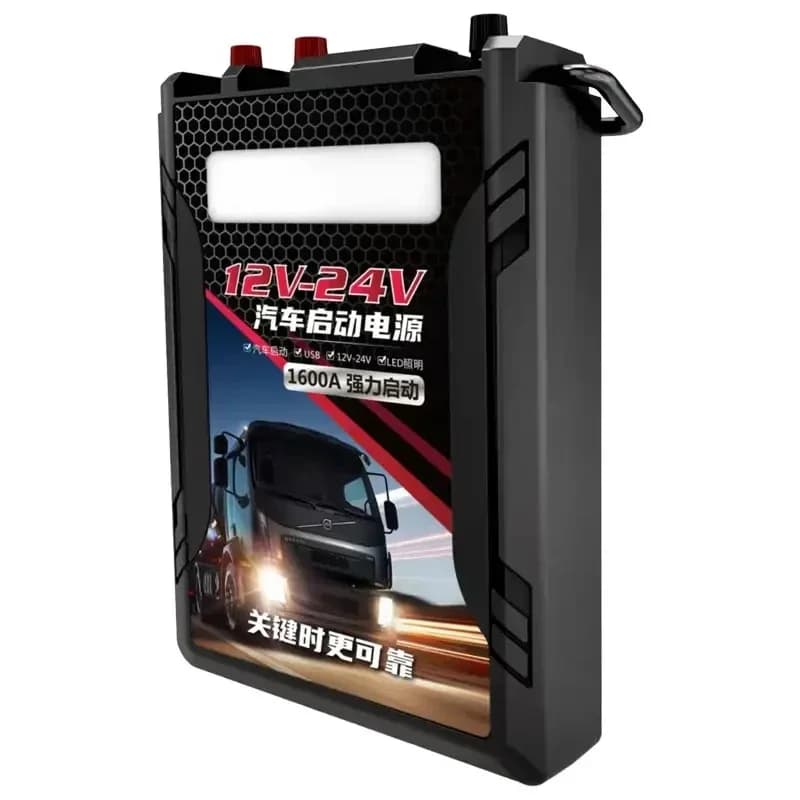 Gli strumenti di emergenza della banca di potere intelligente 12v 24v dell'avviamento di salto del camion dell'automobile multifunzione da 598000mah si applicano al motore da 6,0 litri