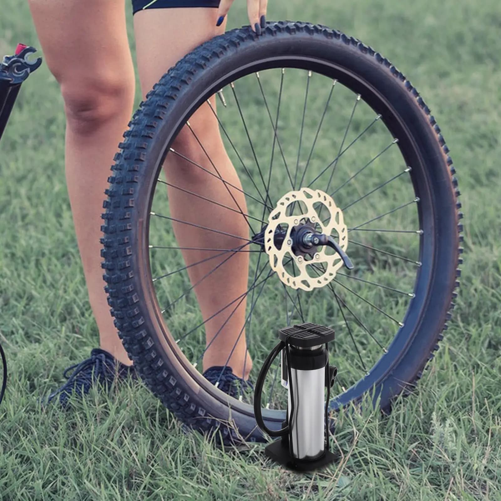 Pompa a Pedale Portatile ad Alta Pressione, Mini Gonfiatore per Biciclette, Auto, Moto e Uso Domestico, Pompa per Pneumatici Portatile, Pallacanestro