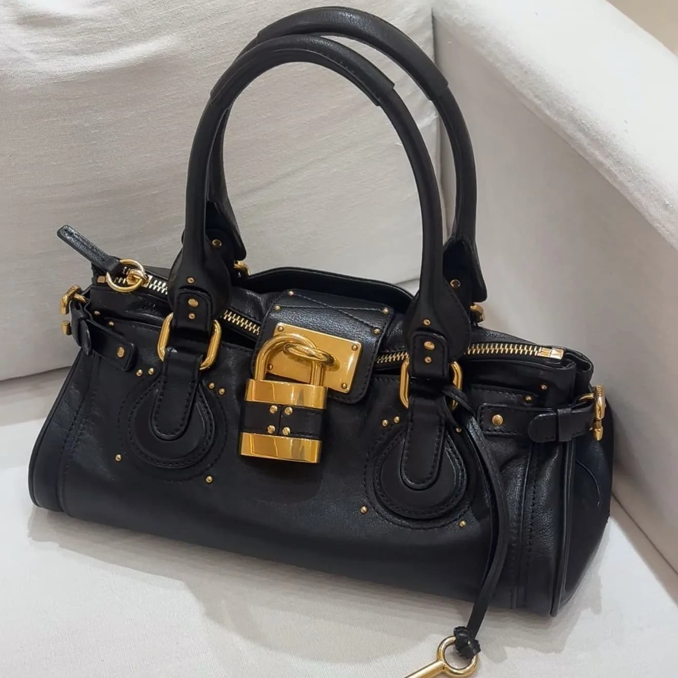 Borsa fasciatoio vintage di lusso di alta gamma per donna, tote in pelle di design parigino per pendolari eleganti e borsa tote grande e raffinata