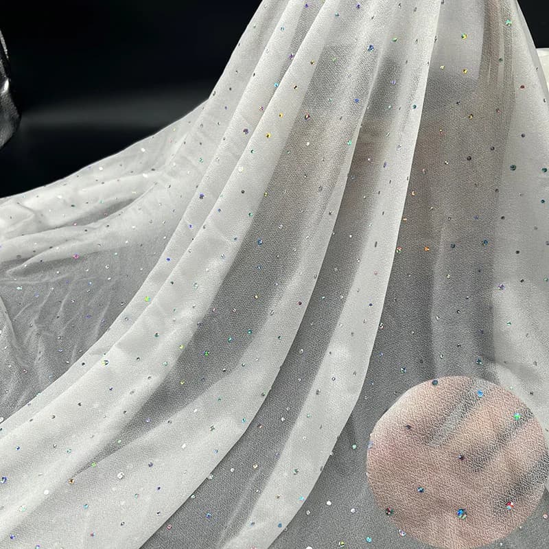 Tessuto di filato morbido di canapa a rete di filato di bellezza Tessuti decorativi testurizzati Abito con paillettes glitterate Tessuti di canapa con diamanti