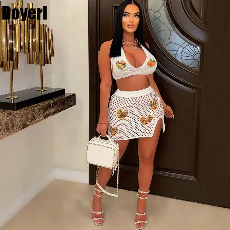 Set di gonne a 2 pezzi scavate all'uncinetto lavorati a maglia estivi Completi da donna Vacanza al mare Top corto con scollo all'americana e minigonne Set coordinati