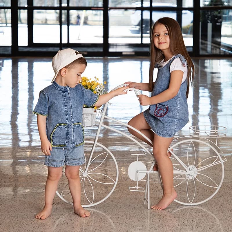 Summer denim collection girls dress set cute baby pagliaccetti ragazzi camicia casual gonna per ragazze set di abbigliamento per la famiglia tasche a contrasto