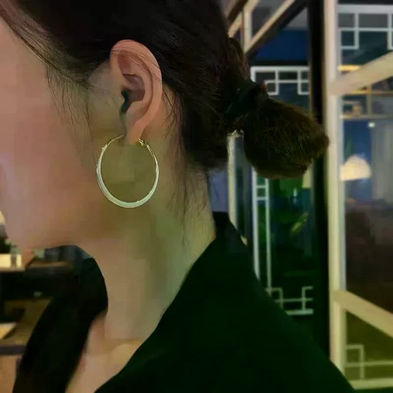 1 Paio di Orecchini alla Moda da Donna, Orecchini Pendenti Smaltati, Orecchini a Cerchio Esagerati, Orecchini a Cerchio di Alta Gamma con Stile Francese