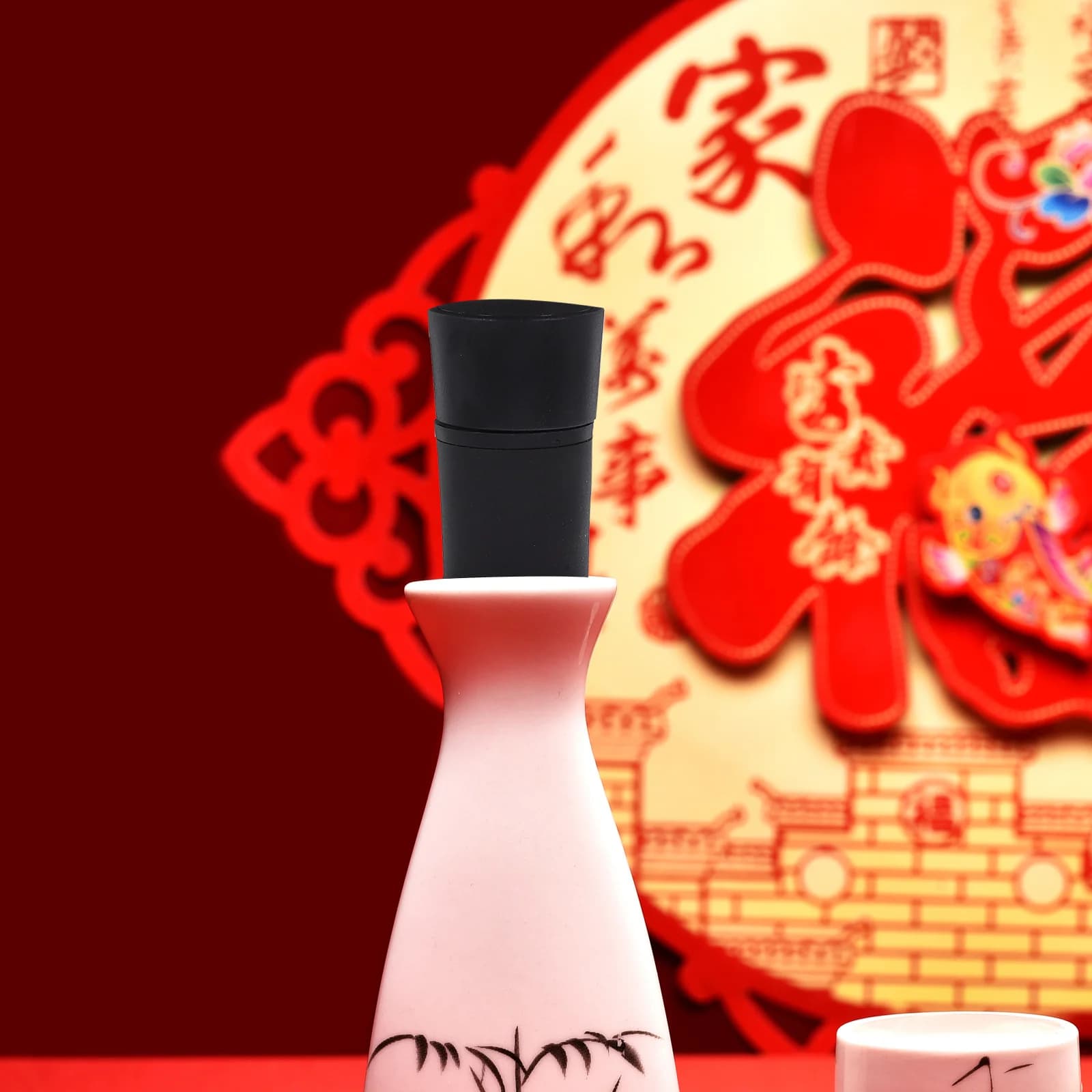 Tappo per bottiglia di vino da 4 pezzi con tecnologia di sigillatura sottovuoto che preserva l'aroma, adatto a tutte le bottiglie standard, design elegante per l'uso quotidiano