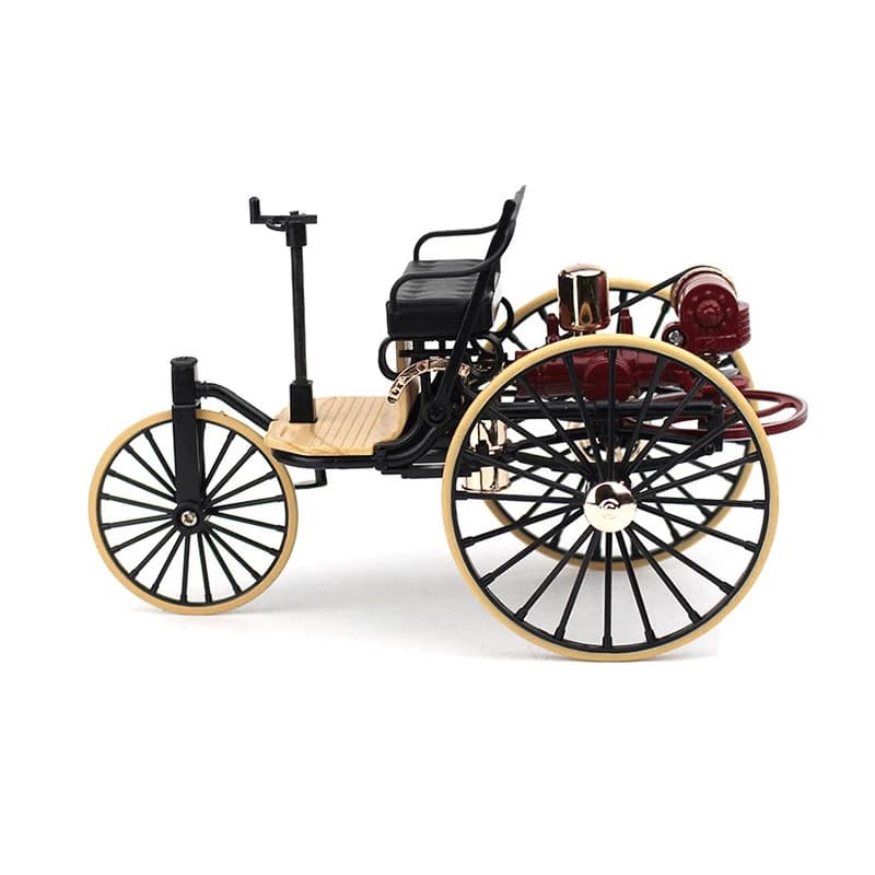 Simulation Tricycle Pull Back Toy For Children Gift Collection 1Pc 1:12 1886 Vintage Classic Car No.1 Alloy Car Model