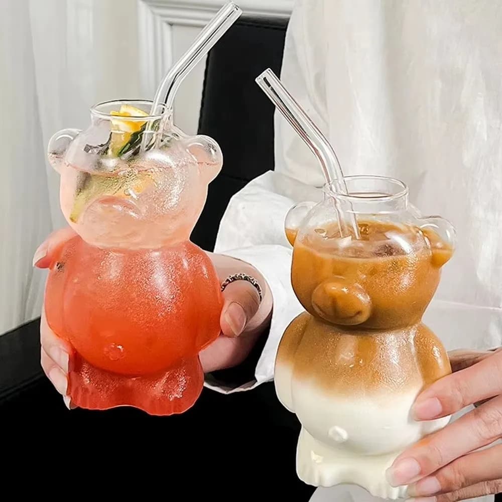 Cute 320ML Bear Coffee Mug Large Capacity Transparent Glass Cup With Straw Reusable Juice Cup Beer