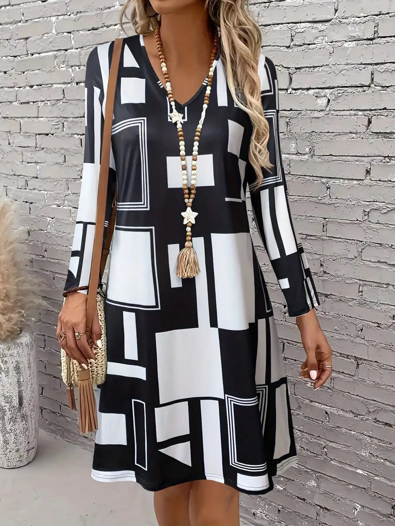 New Geometrical Pattern Long Sleeve Dress For Women, Autumn/Winter,Women's V-Neck Long Sleeve Circle Dress - Elegant Midi Dress