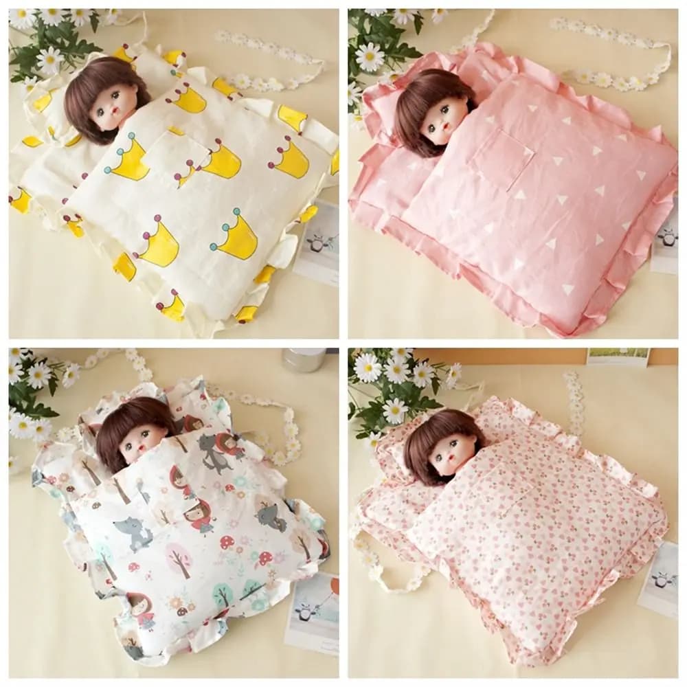 Lovely with Pillow Sleeping Bag Dresses Bedroom Miniature Sheet Fake playing Fabric Bed Linen Accessories for the house in four pieces